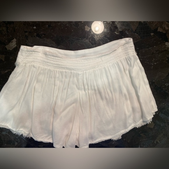 Anthropologie White Viscose Flowy Shorts with Lace Detail - M - Picture 4 of 5